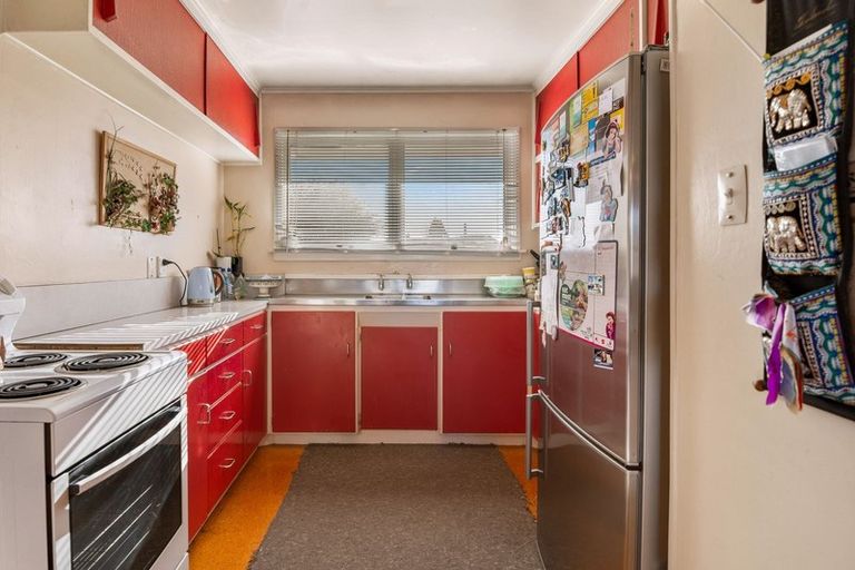 Photo of property in 177unit Clayton Road, Mangakakahi, Rotorua, 3015