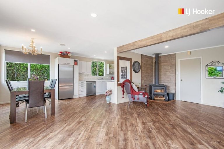 Photo of property in 1 Gladstone Road North, Mosgiel, 9024