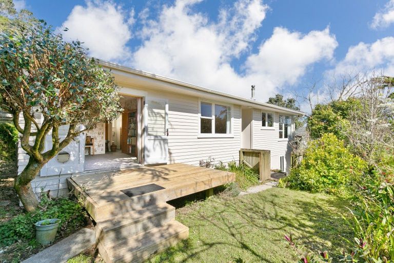 Photo of property in 110 Pembroke Road, Northland, Wellington, 6012