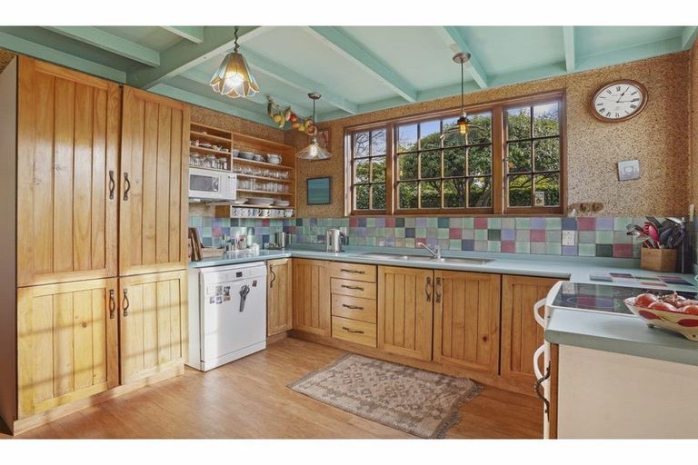 Photo of property in 182 Fendalton Road, Fendalton, Christchurch, 8052