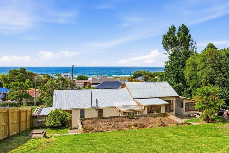 Photo of property in 13 Queen Street, Brighton, Dunedin, 9035