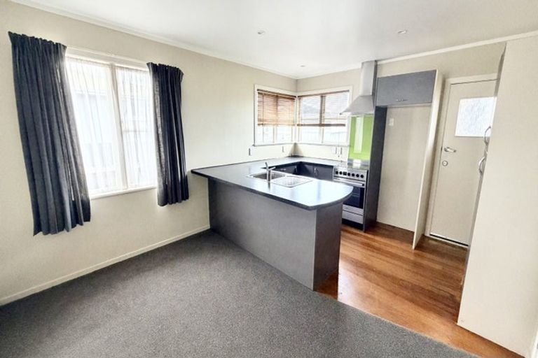 Photo of property in 17 Deal Crescent, Flaxmere, Hastings, 4120