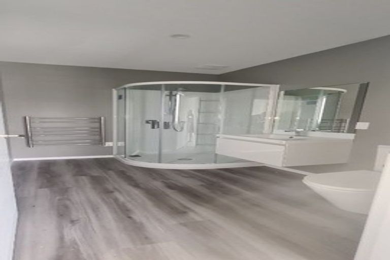 Photo of property in 15 Tai Lane, Whitby, Porirua, 5024