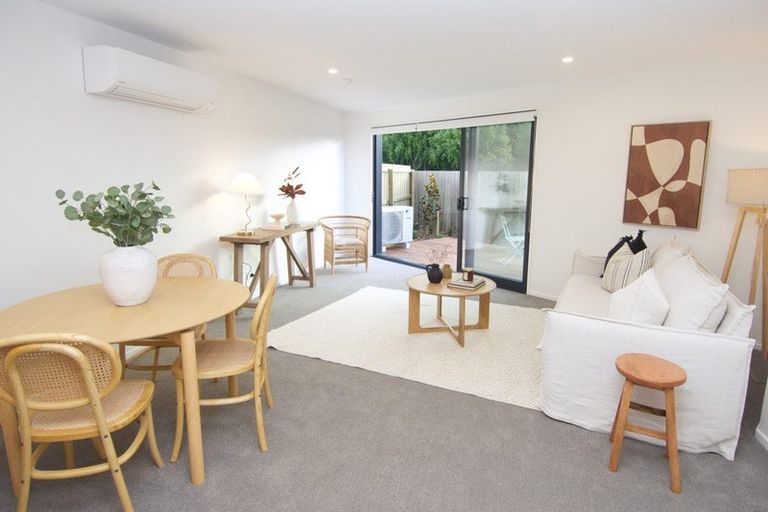 Photo of property in 4/133 Blighs Road, Strowan, Christchurch, 8052