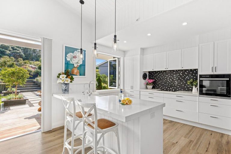 Photo of property in 55 Hauraki Road, Leigh, Warkworth, 0985