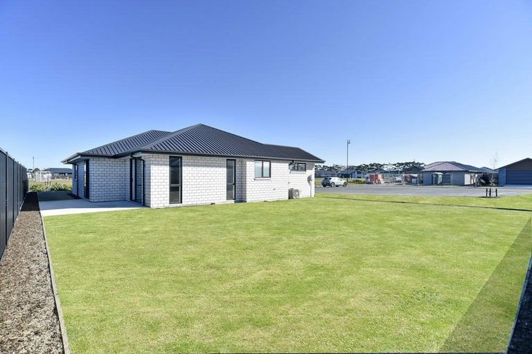 Photo of property in 9 Price Place, Kaiapoi, 7630