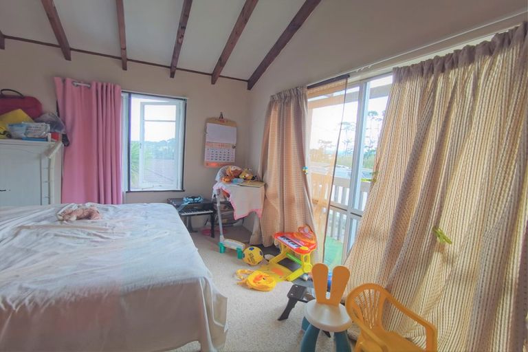 Photo of property in 448 Don Buck Road, Massey, Auckland, 0614