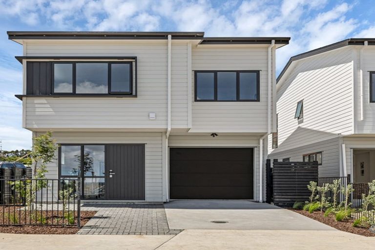 Photo of property in 9 Greenbrier Street, Westgate, 0814