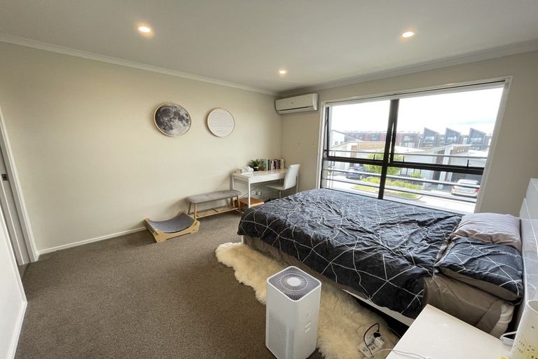 Photo of property in 16 Oioi Road, Hobsonville, Auckland, 0616