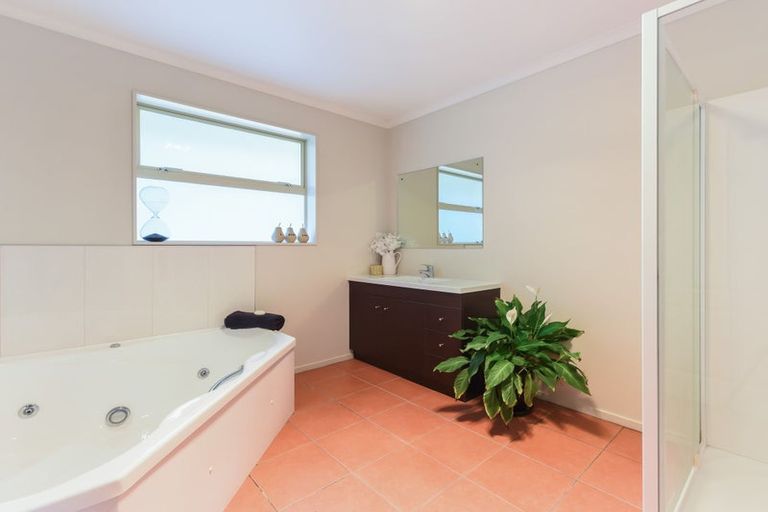 Photo of property in 10 Cheshire Place, Stoke, Nelson, 7011