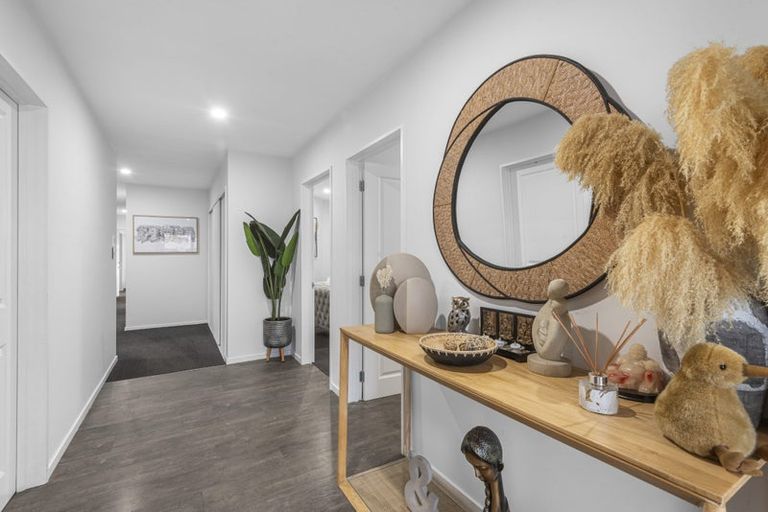 Photo of property in 3 Marlowe Place, Rolleston, 7614