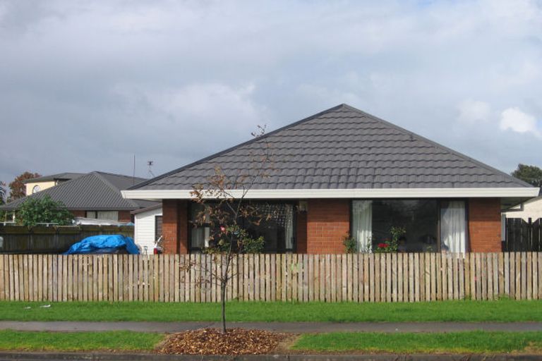 Photo of property in 5 Gadsby Road, Favona, Auckland, 2024