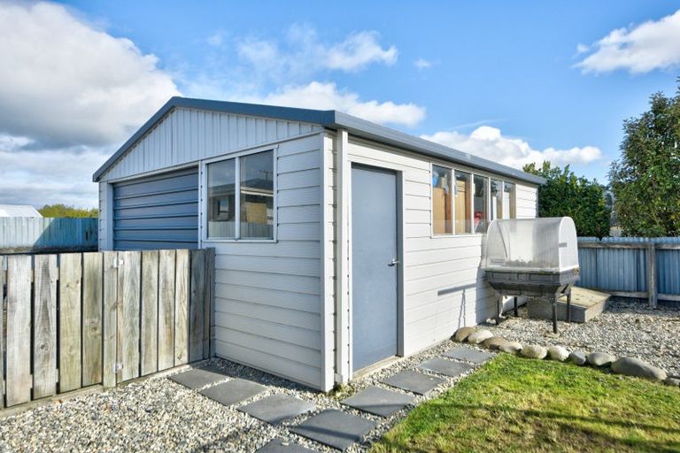 Photo of property in 105 Robertson Street, Gore, 9710