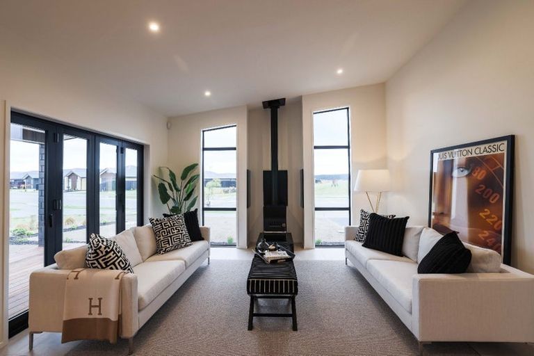 Photo of property in 12 Isa-lei Road, Kaiapoi, 7630