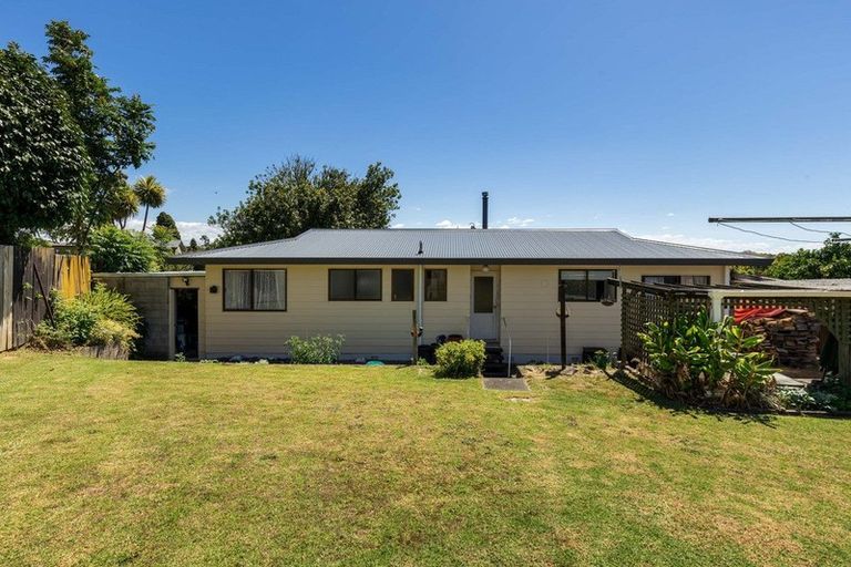 Photo of property in 1 Langstone Street, Welcome Bay, Tauranga, 3112