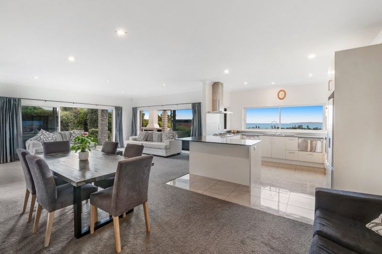 Photo of property in 23 Manhattan Rise, Orewa, 0931