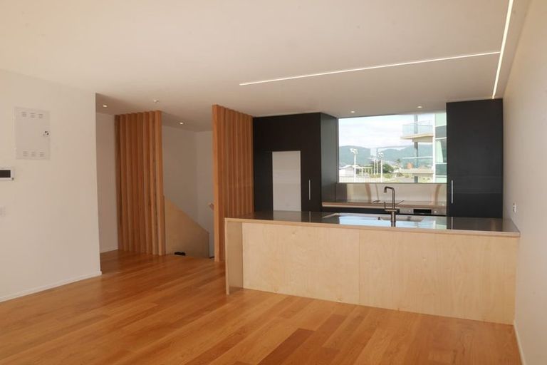 Photo of property in 384d Kapiti Road, Paraparaumu Beach, Paraparaumu, 5032