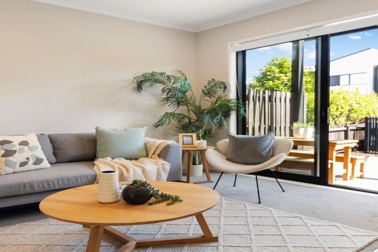 Photo of property in 13 Piko Lane, Hobsonville, Auckland, 0616