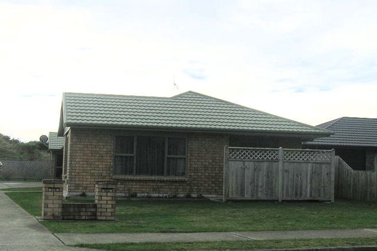 Photo of property in 97b Makarini Street, Paraparaumu, 5032