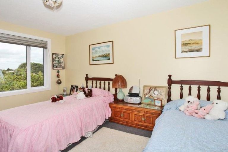 Photo of property in 222 Yaldhurst Road, Avonhead, Christchurch, 8042
