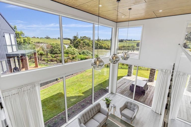 Photo of property in 88 Hayfield Way, Karaka, Papakura, 2113