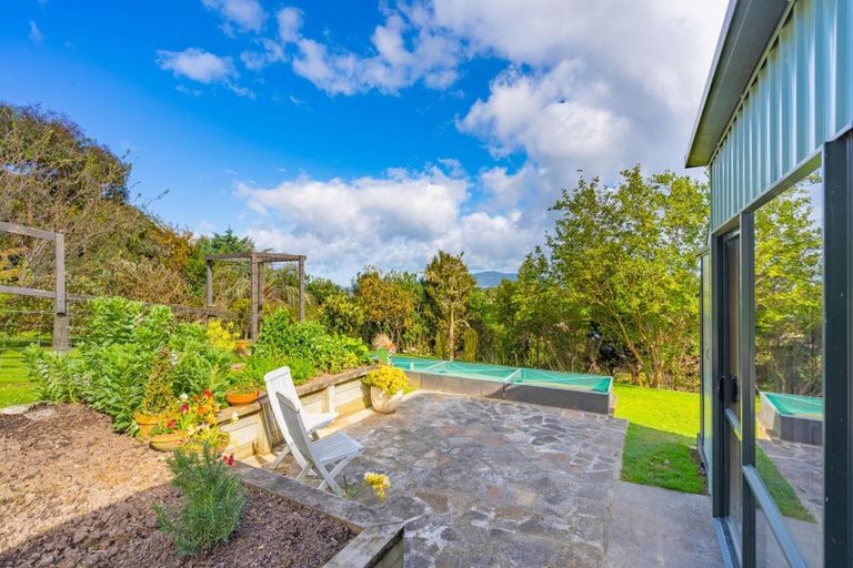 Photo of property in 35b Kotare Street, Waikanae, 5036