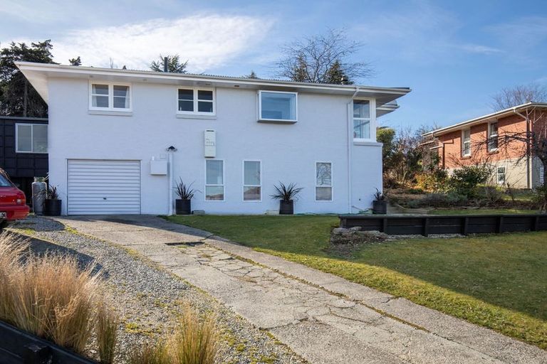 Photo of property in 25 Tamblyn Drive, Lake Roxburgh Village, Roxburgh, 9571
