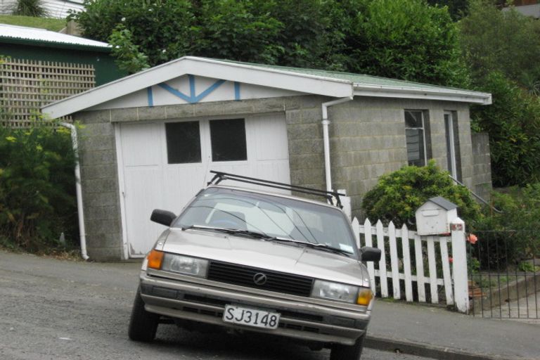 Photo of property in 42a Voelas Road, Lyttelton, 8082