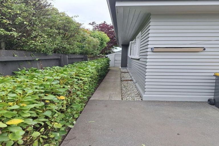 Photo of property in 44 Nortons Road, Avonhead, Christchurch, 8042