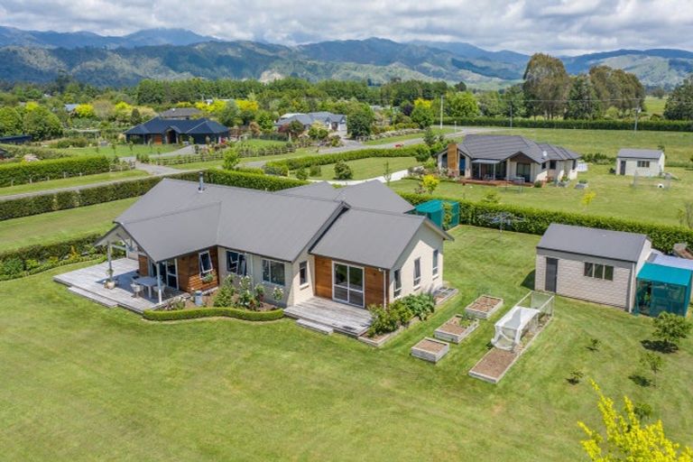 Photo of property in 17 Arete Lane, Levin, 5571
