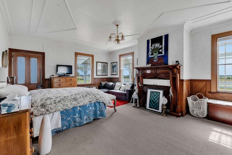 Photo of property in 208 Ngatimaru Road, Tikorangi, Waitara, 4383