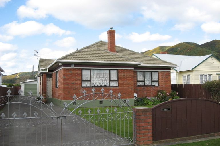 Photo of property in 58 Bell Road, Waiwhetu, Lower Hutt, 5010