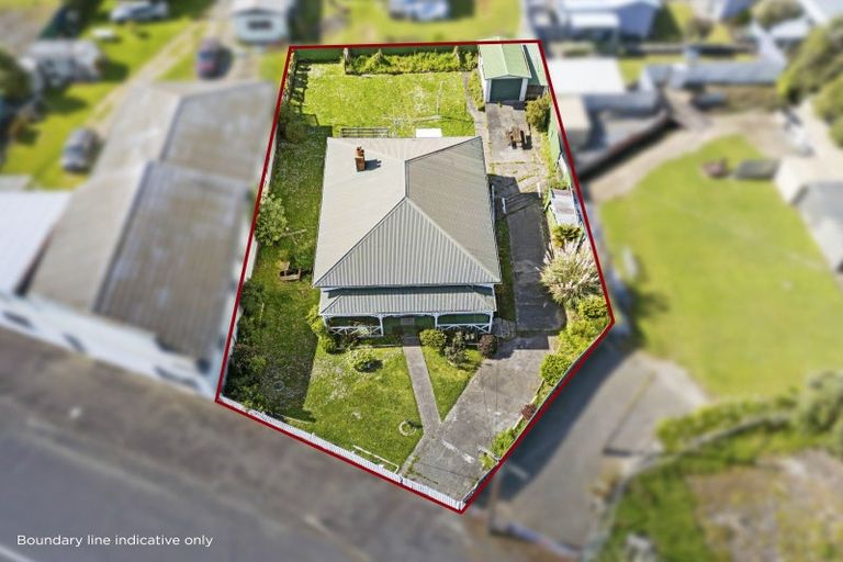 Photo of property in 79 Station Road, Marton, 4710