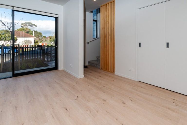 Photo of property in 3/56 Salisbury Road, Birkdale, Auckland, 0626