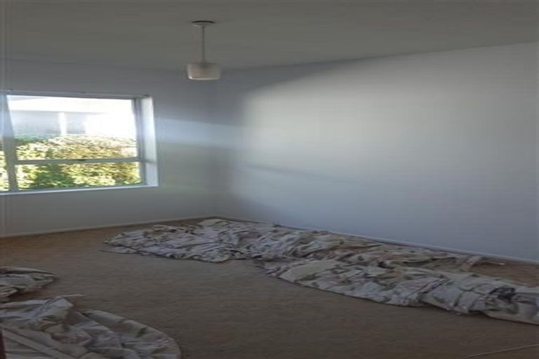 Photo of property in 43 Oldwood Street, Bishopdale, Christchurch, 8053