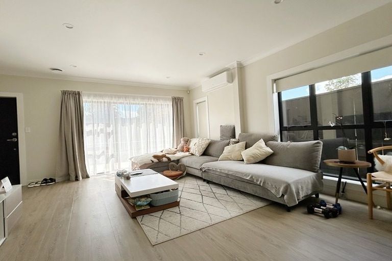 Photo of property in 38 Kervil Avenue, Te Atatu Peninsula, Auckland, 0610