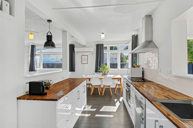 Photo of property in 71 Shirley Road, Shirley, Christchurch, 8013