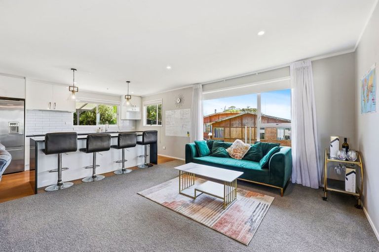 Photo of property in 54 Chorley Avenue, Massey, Auckland, 0614