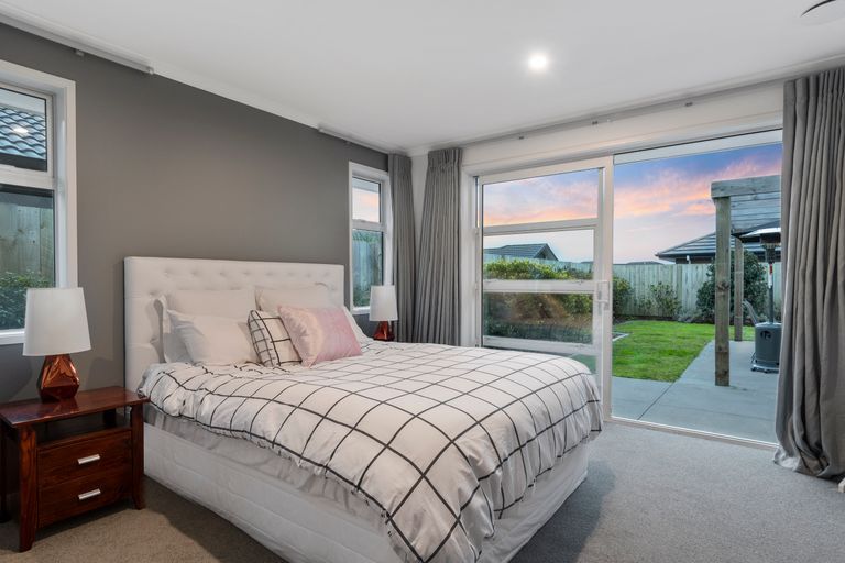 Photo of property in 278 Lakes Boulevard, Pyes Pa, Tauranga, 3112