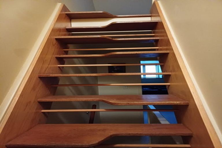 Photo of property in 2/245 Adelaide Road, Newtown, Wellington, 6021