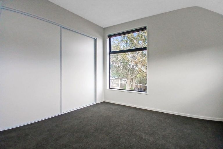 Photo of property in 8/109 Taikata Road, Te Atatu Peninsula, Auckland, 0610