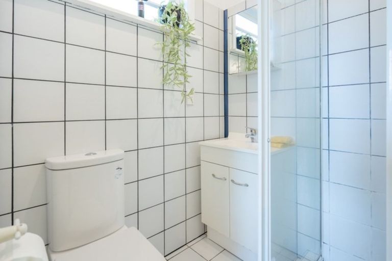 Photo of property in 41 Golf Road, Paraparaumu Beach, Paraparaumu, 5032