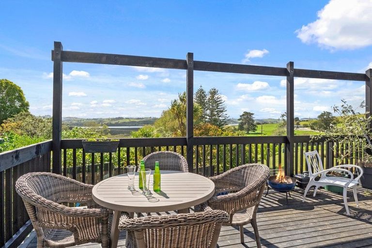 Photo of property in 10 Bennett Street, Port Albert, Wellsford, 0973