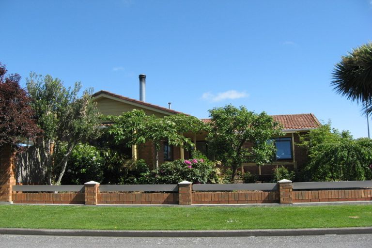 Photo of property in 14 Jenkins Street, Kaiapoi, 7630