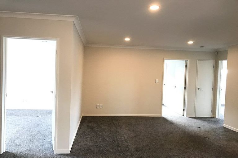 Photo of property in 17 Carrickdawson Drive, Flat Bush, Auckland, 2019