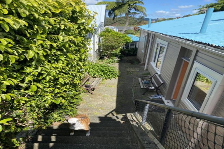 Photo of property in 6 Barton Terrace, Thorndon, Wellington, 6011