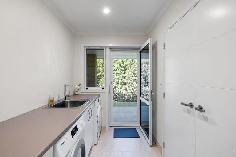 Photo of property in 9 Pukeko Grove, Cambridge, 3434