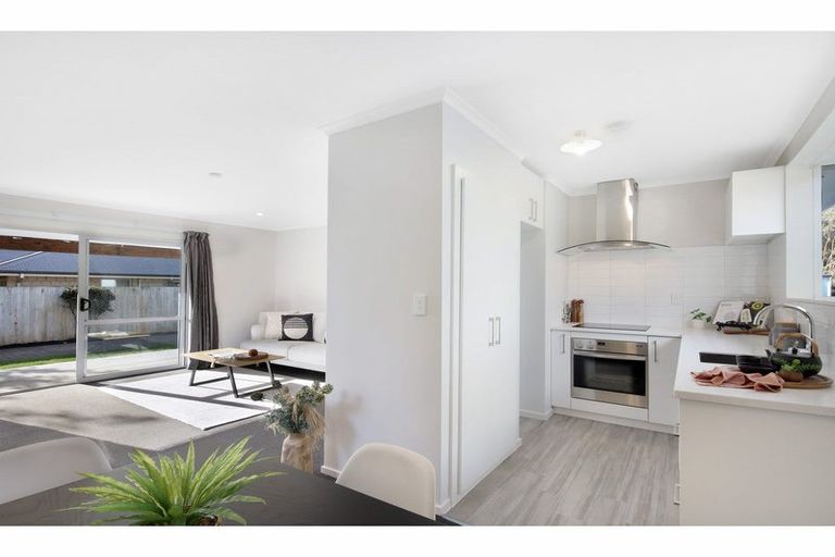 Photo of property in 2/42 Edinburgh Street, Spreydon, Christchurch, 8024