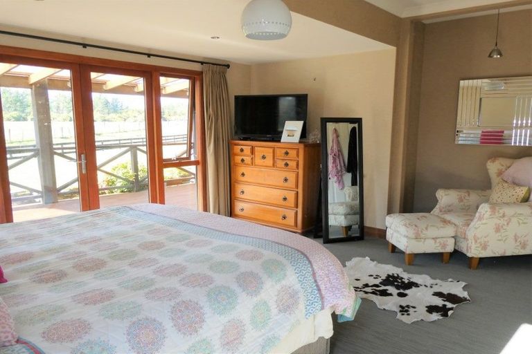 Photo of property in 216a Ruatapu-ross Road, Ruatapu, 7883