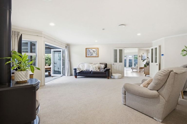 Photo of property in 636 Grenada Street, Papamoa Beach, Papamoa, 3118